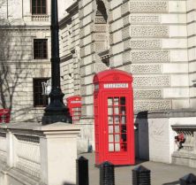Haga click para ver la imagen ampliada telephone booth.jpg